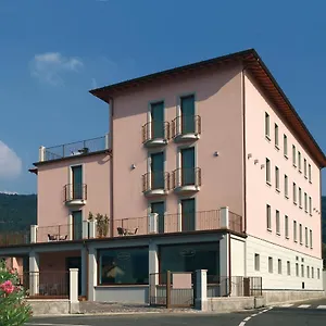 International Hotel Iseo